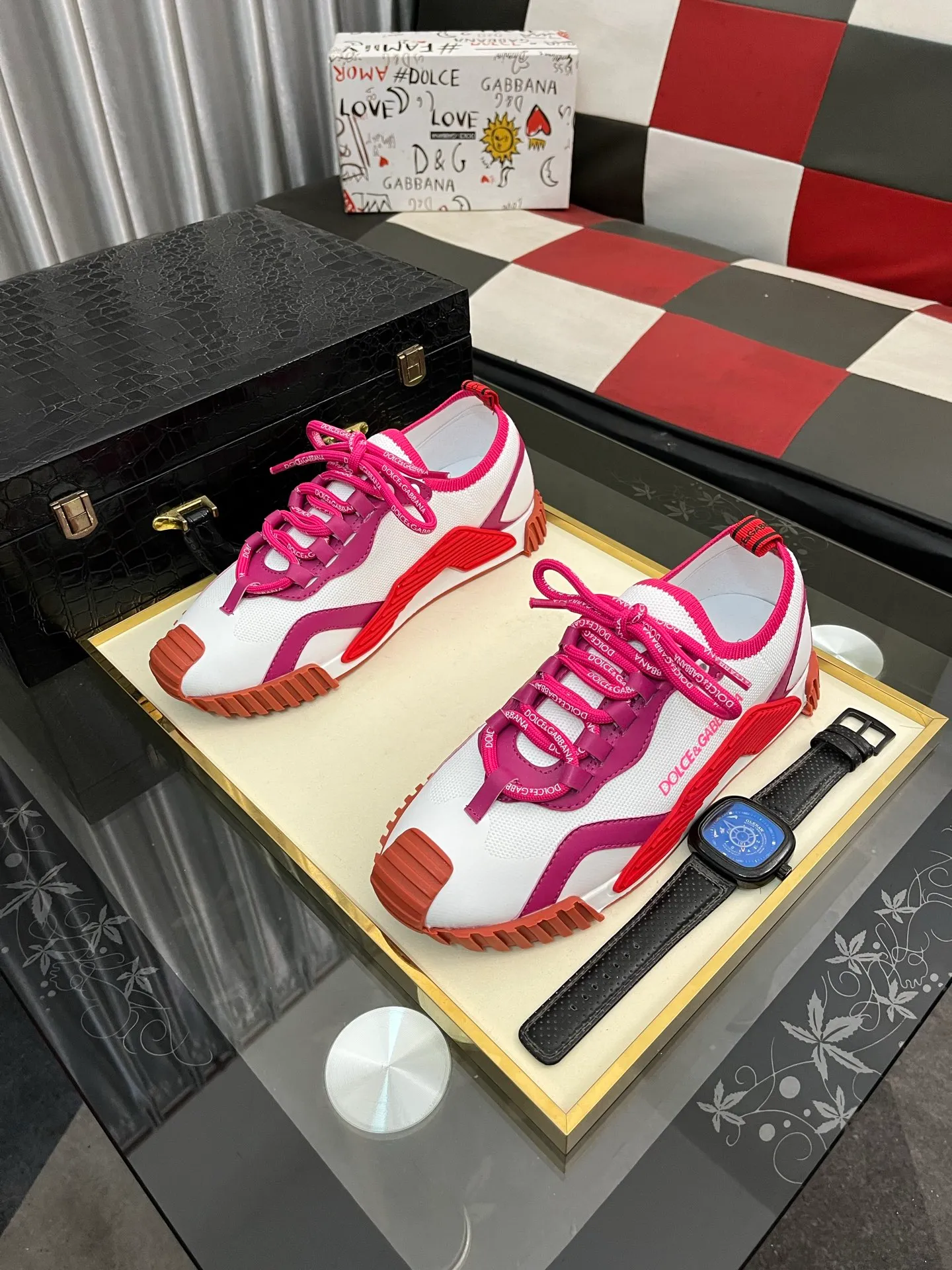 Men's Men's Shoes💰420⌚️⌚️Dolce&Gabbana••DG✔️Men's Sports•Casual Shoes. Original goods from top counters. Original imported cowhide, multi-material splicing design ➕Imported cowhide lining, cowhide feet ➕Original TPR elastic outsole. Size: 35-46